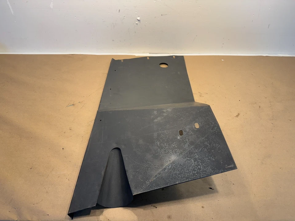 Panel de valencia delantero Jaguar Xk120 OTS Foto 2 de 4