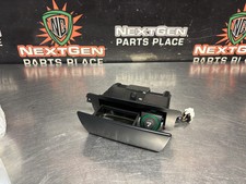 2006 Pontiac Gto Smokers Packageash Tray Console Trim Oem 92104548 1522 2006 Pontiac Gto Smokers Packageash Tray Console Trim Oem 92104548 1522
