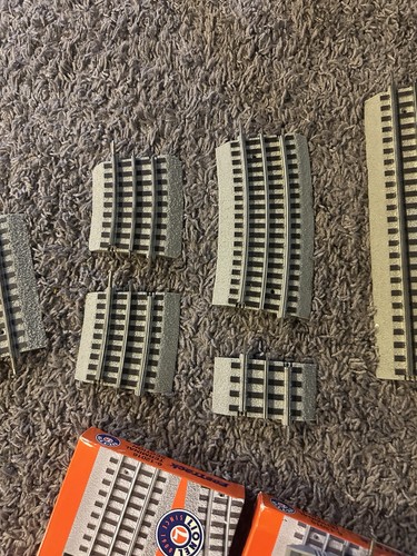 Lionel FasTrack 10 inch Straight Track - 612014 In Good Condition