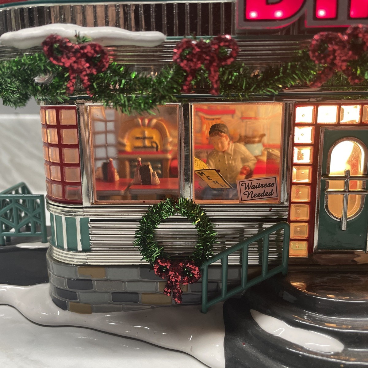 Dept 56 Snow Village “Shelly's Diner” – Tested Works W Orignal Box