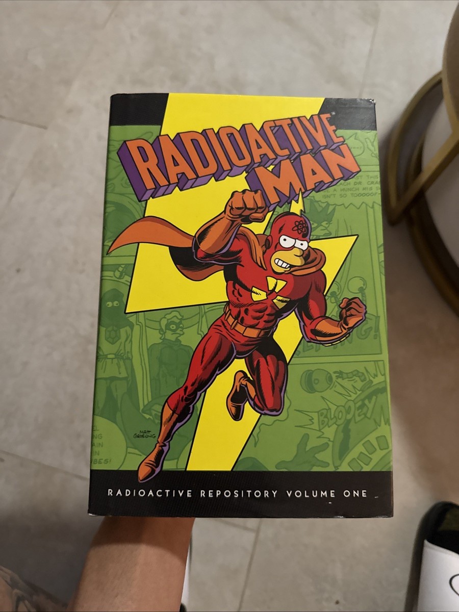 放射能男 創刊号 シンプソンズ コミックSimpsons Comics CGC Simpsons Comics Radioactive Man Repository Volume One Hardcover