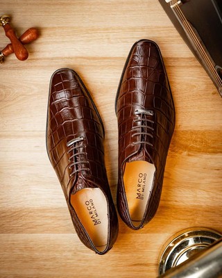 Marco Di Milano Men's Bono Alligator Skin Lace Up Dress Shoes in Brown