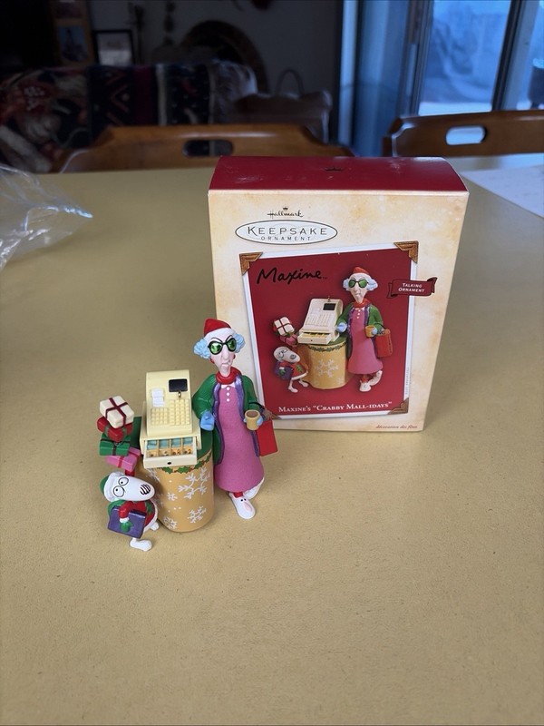 Vintage Hallmark Keepsake Ornament Maxine's Crabby Mall-idays 2004 Talking
