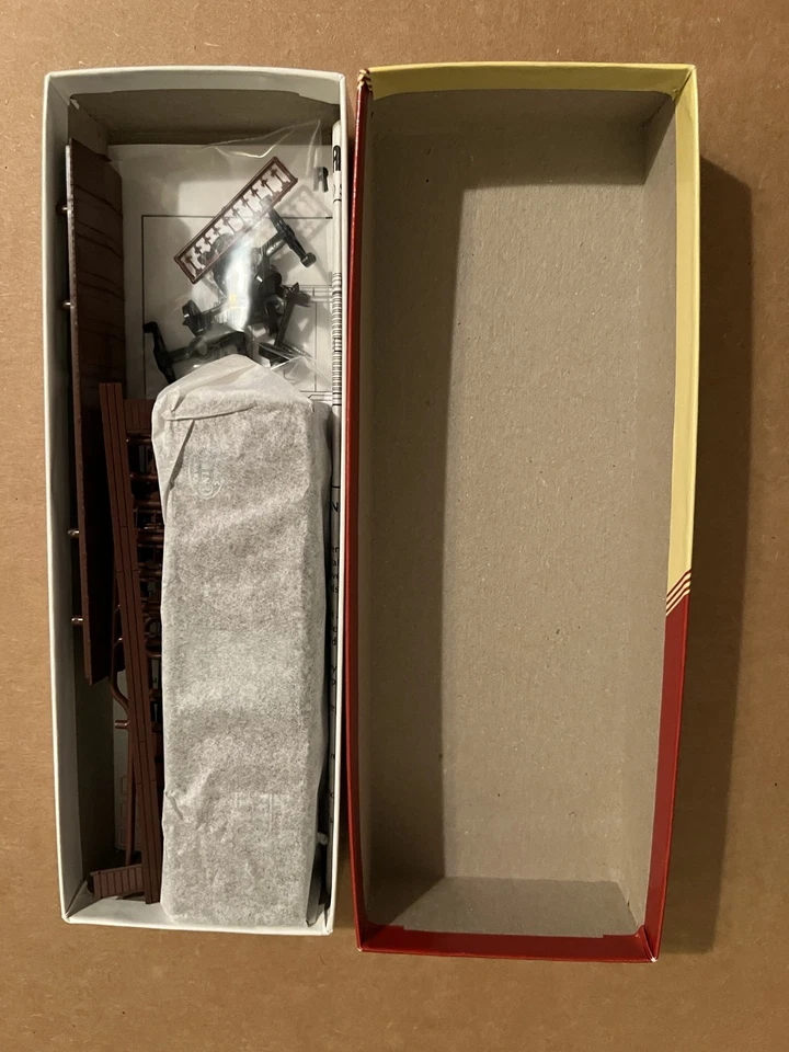 Red Caboose RC-8026-1F NEW YORK CENTRAL 40' Box Car NYC 157034 HO SCALE NOS - Image 2 of 4