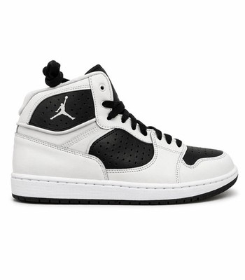 Nike Jordan Access   Photon Dust / Black-White (Men s Size 10)   With Box