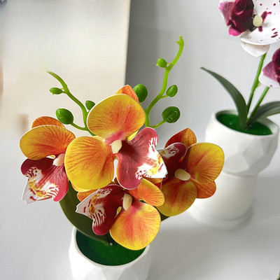 Phalaenopsis Orchid Artificial Plant in Shiny Diamond Pot for Interior Styling