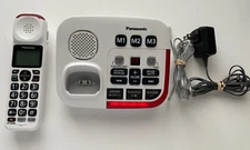 Panasonic KX-TGM420 W Amplified 40dB Cordless Phone w/New Batteries