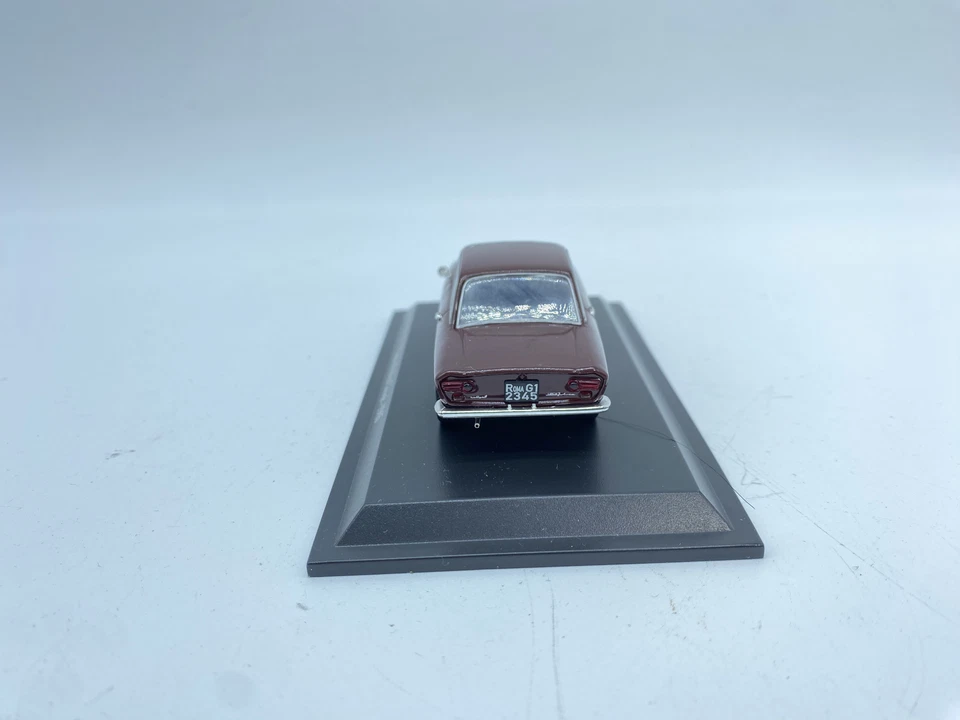 MODELLINO AUTO LANCIA FULVIA COUPE 1965 BORDEAUX - EDICOLA - SCALA 1:43 - Immagine 3 di 4