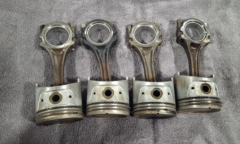 1978 Datsun pistons Foto 4 de 4