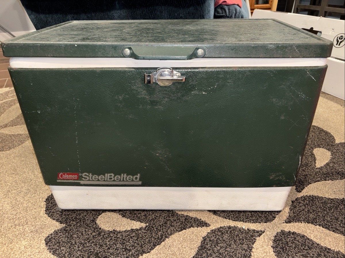 Vintage Coleman Green White Steel Belted Cooler 22.5”13.5”x16.5