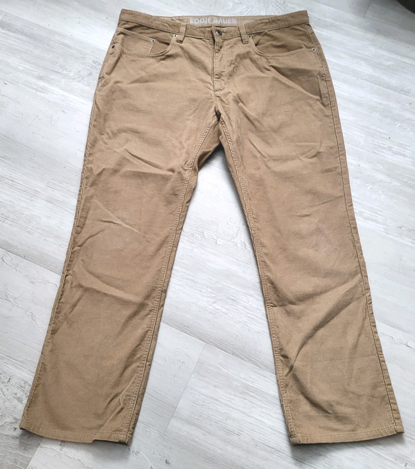 Eddie Bauer Corduroy Straight Fit Pants Tan Khaki Mens 38 x 30 100% cotton