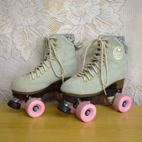 BTFL Scarlett Pro Quad Roller Skates Womens Sz 37 / US 6 Faux Suede Jam Artistic