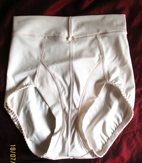 neuw. Dorina Miederhose Gr. 75