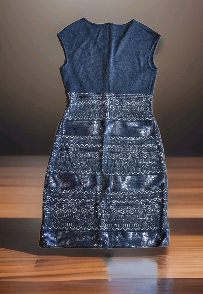 Vestido de noche ST JOHN NUEVO CON ETIQUETAS para mujer tejido negro/studs brillante talla 4 precio de venta sugerido por el fabricante $1395 Foto 2 de 4