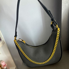 Black Crescent Small Shoulder Bag Gold Chain Strap Detachable/Adjustable Zip