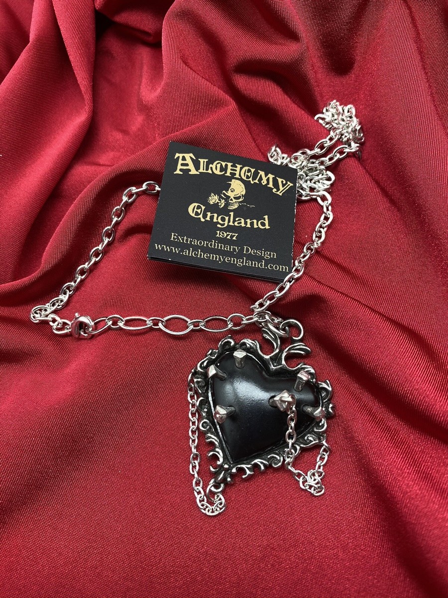 Alchemy P855 Witches Heart Necklace Gothic Pendant Black 21