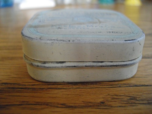 Vintage Keelox Mfg. Co. Underwood Silver Brand Typewriter Non-Grease Ribbons Tin - Picture 3 of 6