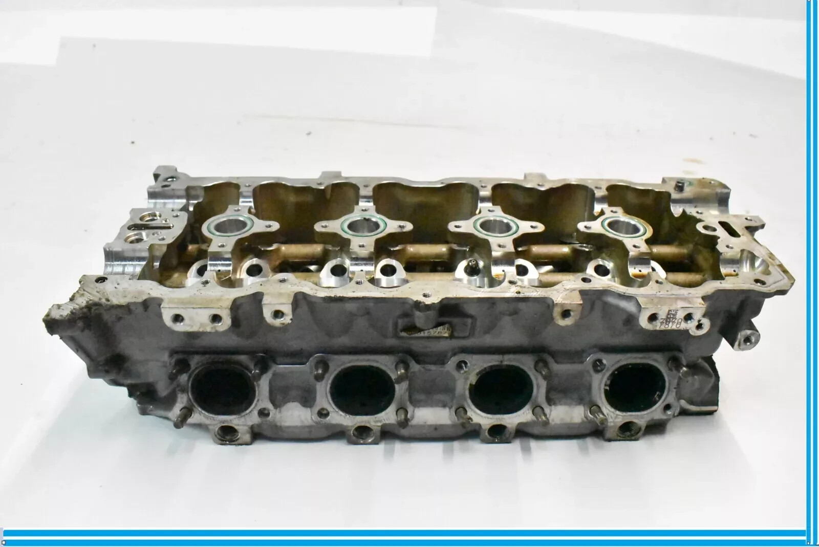 14-20 Maserati Quattroporte GTS Engine Right Side Cylinder Head 2282005 OEM