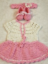 Pink white crochet dress set 0- 3 months.