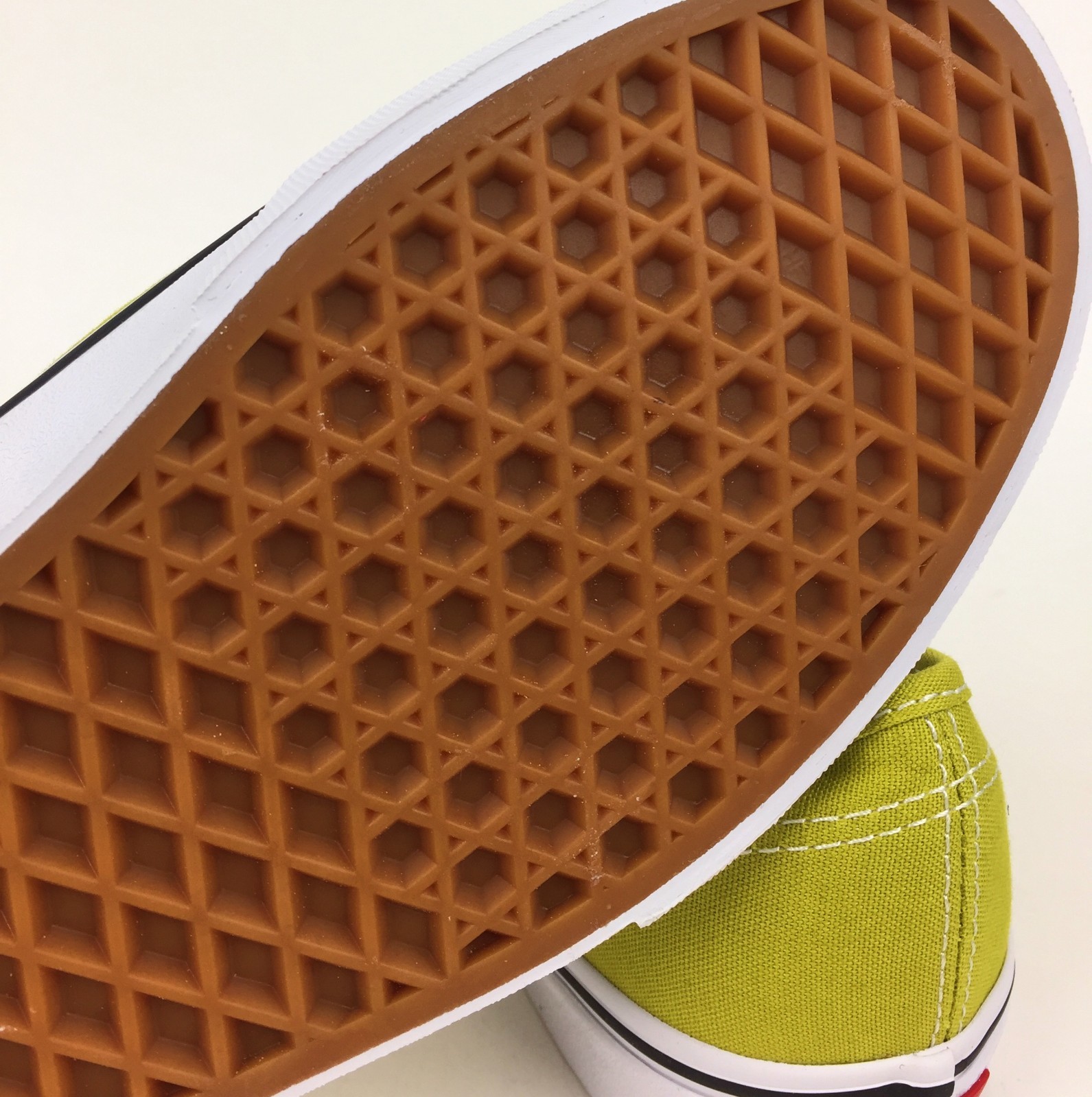 vans authentic white canvas skate shoes