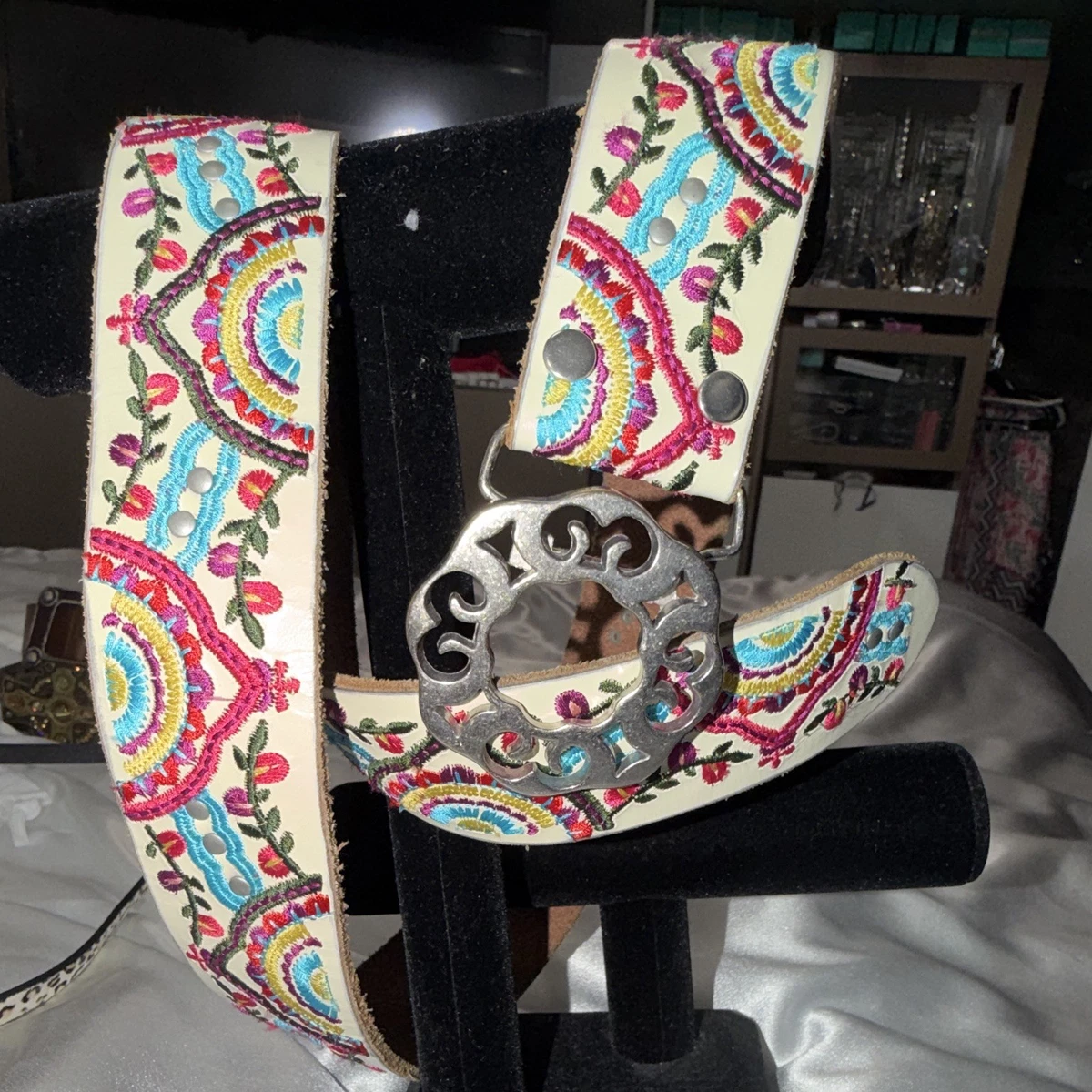 Lucky Brand Leather Belt Paisley Floral Design Women\'s Size L Large Silver Belt Lucky Brand Floral Belts for Women for sale | eBay main image 2