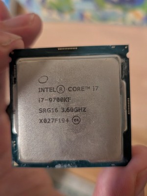 Intel Core i7-9700KF (BX80684I79700KF)