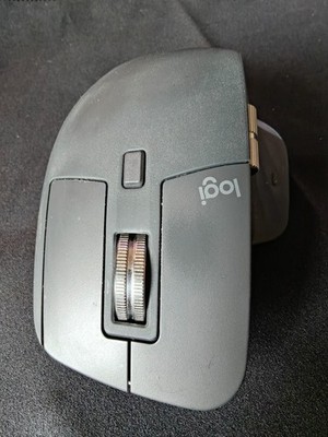 Logitech MX Master 3S Maus Grau kabellos optisch 8000 DPI 7 Tasten USB-C