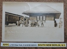 RPPC p 1912 New York, O & W RR DEPOT, SOUTH NEW BERLIN, N.Y. REAL PHOTO POSTCARD