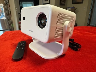 Projector 650ANSI Native 1080P Auto Focus & Keystone Correction