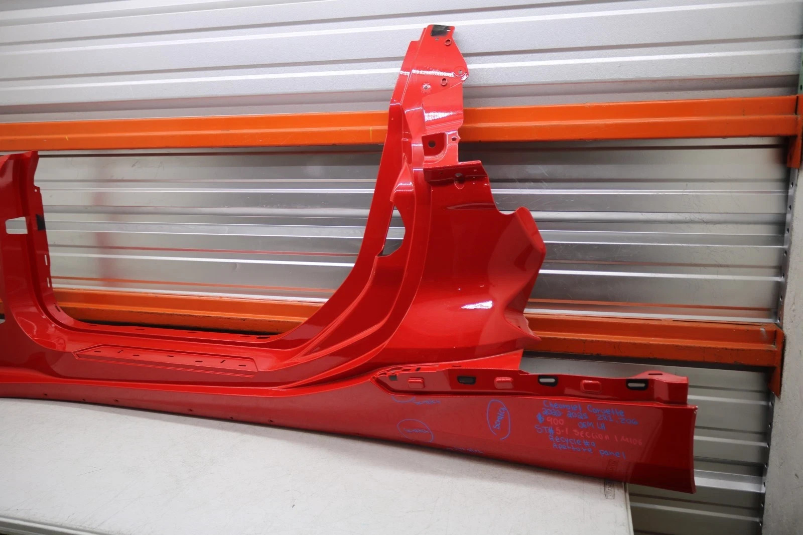 Chevrolet Corvette ZR1 2020-2025 LEFT Aperture panel