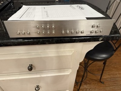 pioneer U-24. Excellent shape. Works perfectly