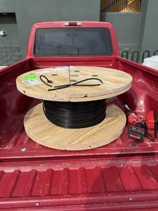 (USED) Belden 24 Strand Fiber Cable Reel 900 ft (CASH ONLY) (PICK UP ONLY) 