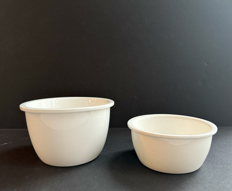 (Set of 2) Williams Sonoma Neoflam White Porcelain Round Storage Containers
