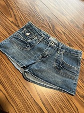 Levi's Jeans Button/Zip Closure 5 Pocket Girls Denim Jean Shorty Shorts Size 14R