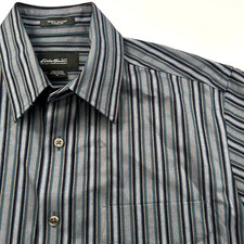 Eddie Bauer Button Up Shirt Mens M Wrinkle Resistant Classic Fit Cotton LS