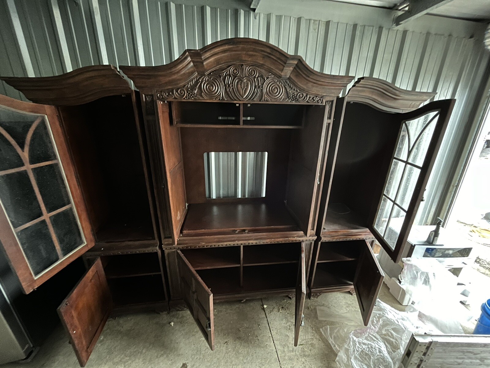Big Dresser/TV Stand