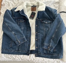 Bnwt Ladies Levis Mid Wash Denim Sherpa Trucker Jacket Size 2xl Vintage Style