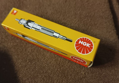 NGK SPARK PLUG CY52 3017 IGNITION CANDLE Glow Stick  All One Lot 40 pcs ALL NEW