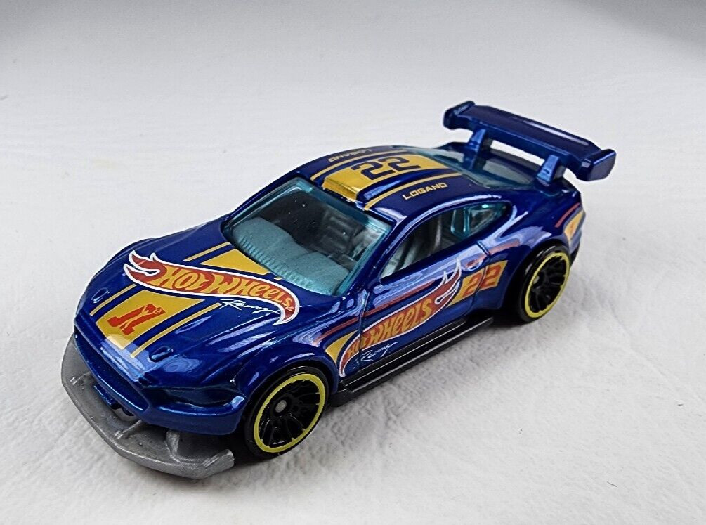 2020 Hot Wheels HW Race Team Series Custom '18 Ford Mustang GT#222  Blue LOGANO