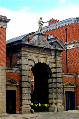 Foto 6x4 Dublin Castle - Corke Hill Gate c2013