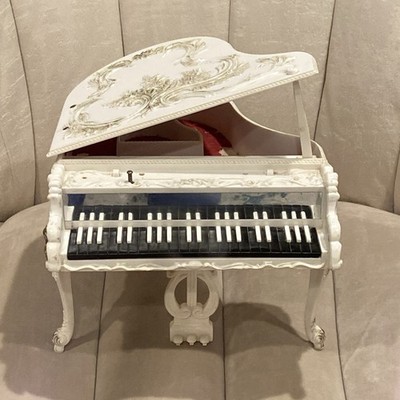 Vintage 1964 Susy Goose Barbie and Midge Rare   Working!!  Wind Up Musical Piano