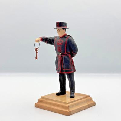 Tower of London Beefeater Guard Figur mit Schlüssel und Box 120 mm