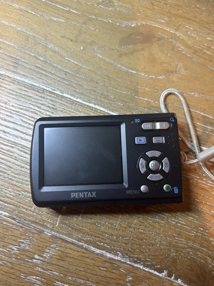 PENTAX Pentax Optio E60 10.1MP Digital Camera - Image 2 of 3