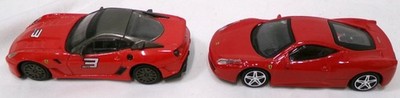 Durago 1:43 Maßstab Ferrari 599XX & Ferrari 458 Italia 2er Set Lose Modellautos