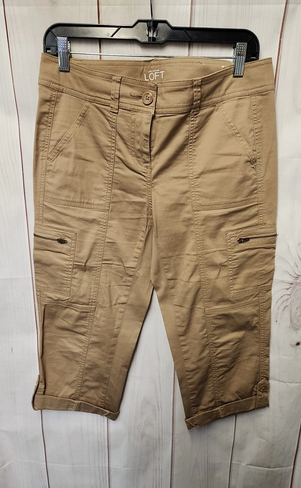 Loft Women's Size 4 Petite Tan Capris