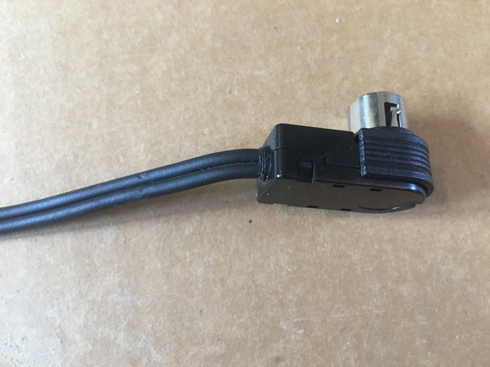 Alpine KCA-121B Auxiliary Input Adapter RCA cable Ai-Net OEM "RARE"