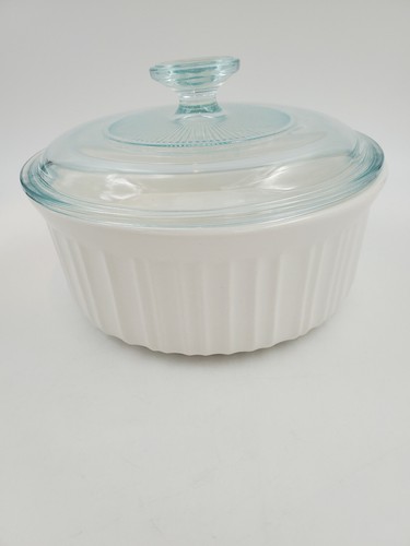 Corning Ware Rd Stoneware Casserole French White 1.6 Liter F-5-B W/ Glass Lid