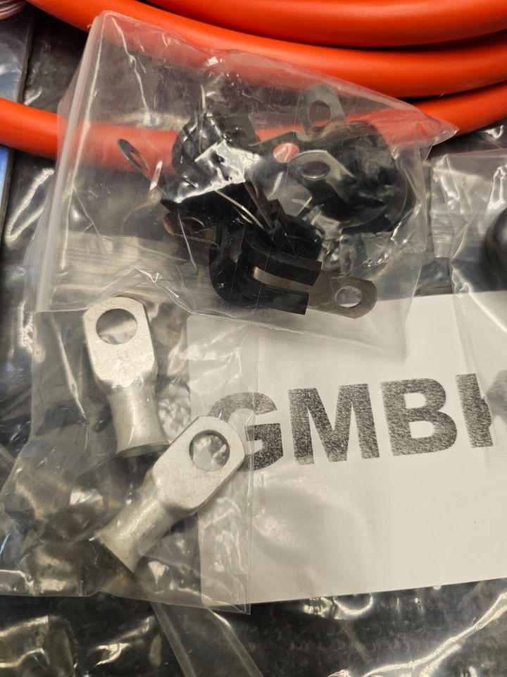 Cable de batería Summit Racing SUM-G1208-1 con cable positivo de 36" de largo calibre 1 Foto 2 de 4