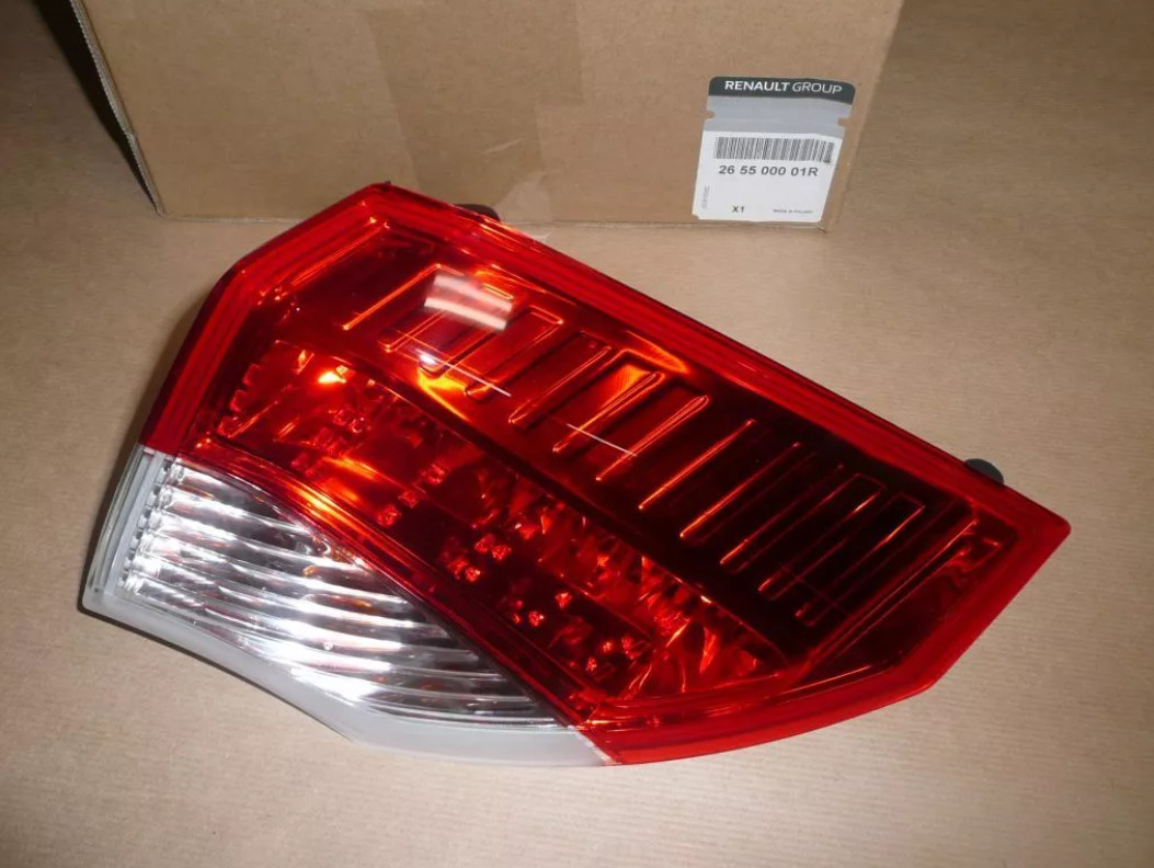 Feu arrière droit Renault Laguna 3 - Réparer éclairage LED Laguna III cassé 265500001R