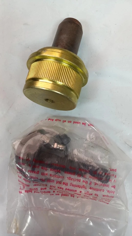 McQuay-Norris Ball Joint FA2002 Upper Ford E150-450 F250-350 SD appl 2003-19  - Imagem 2 de 3